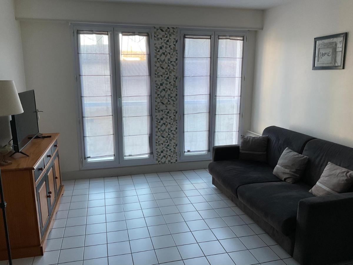 Appartement Centre Ville Pres Du Port Avec Parking Et Wifi ลาโรแชล ภายนอก รูปภาพ