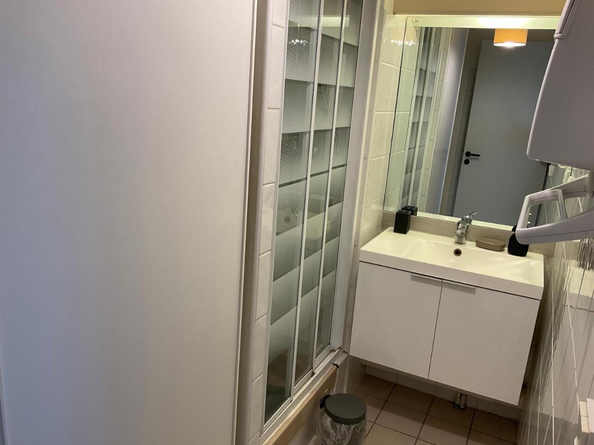 Appartement Centre Ville Pres Du Port Avec Parking Et Wifi ลาโรแชล ภายนอก รูปภาพ
